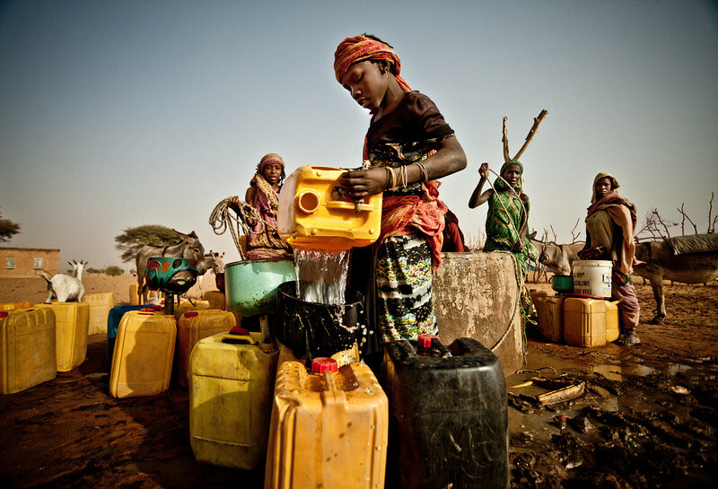 World Water Day women in Sahel collecting water from a well